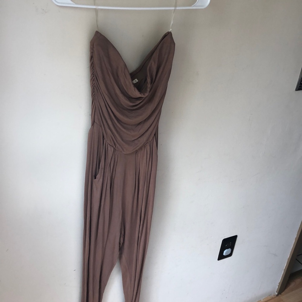 Strapless romper